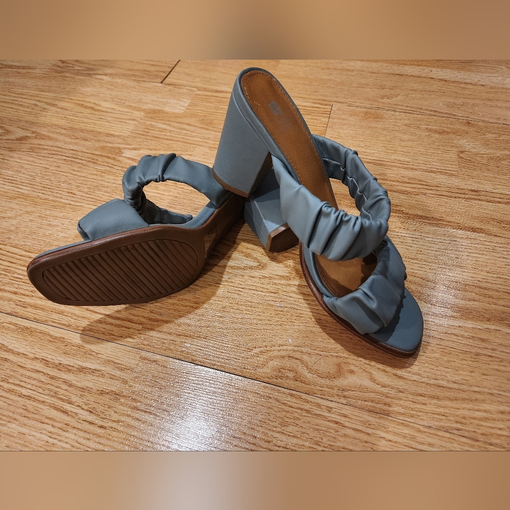 White Mountain Gray Heeled Sandals